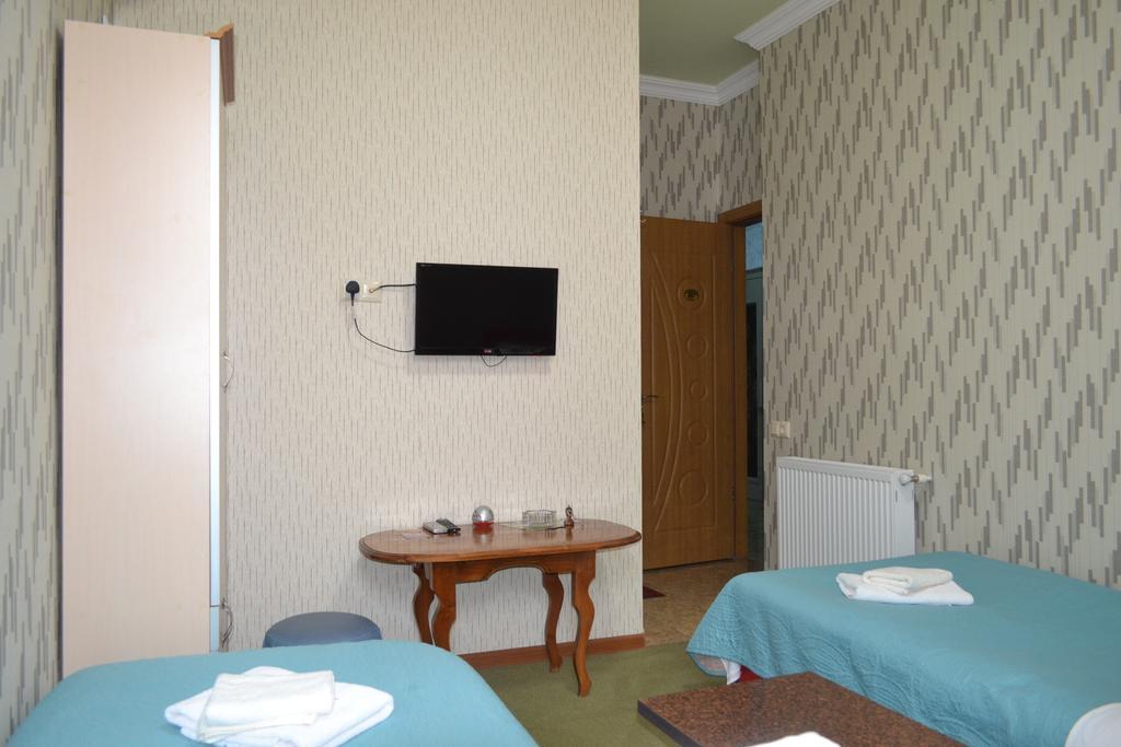 Hotel Elite House Batumi Bagian luar foto