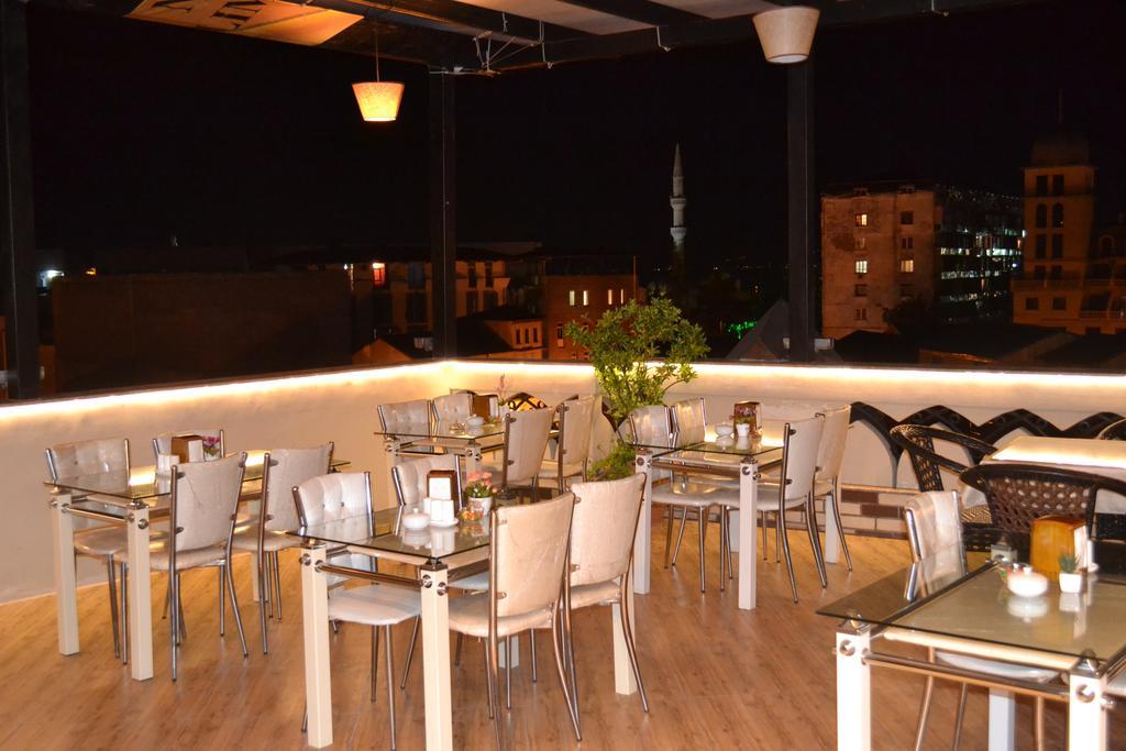 Hotel Elite House Batumi Bagian luar foto